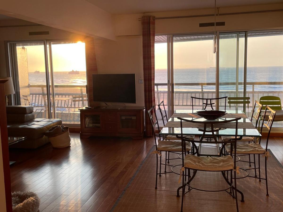 Royal Seavieuw Appartement Calais Buitenkant foto