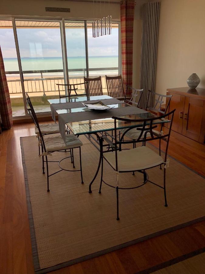 Royal Seavieuw Appartement Calais Buitenkant foto